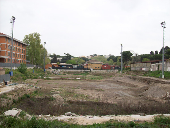 campo_testaccio_scavo