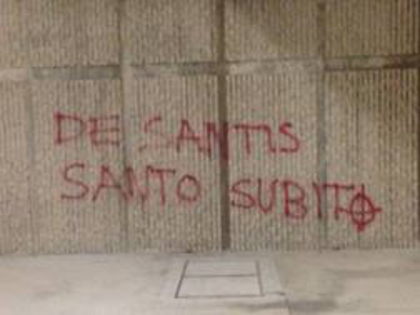 de-santis-santo-subito