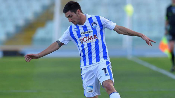 matteo-politano-pescara_c5cv1nna5n271buezzrxfcklb