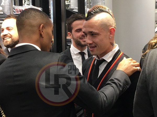 nainggolan-vainqueur-evento-philippe-plein