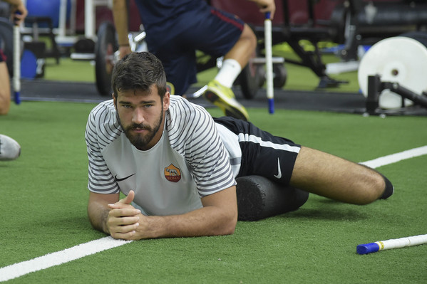 as-roma-training-session-82