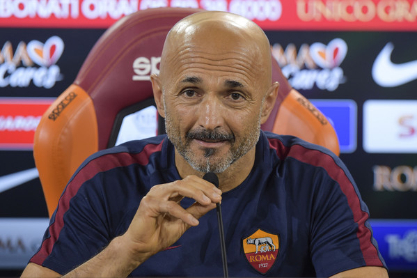 as-roma-press-conference-86