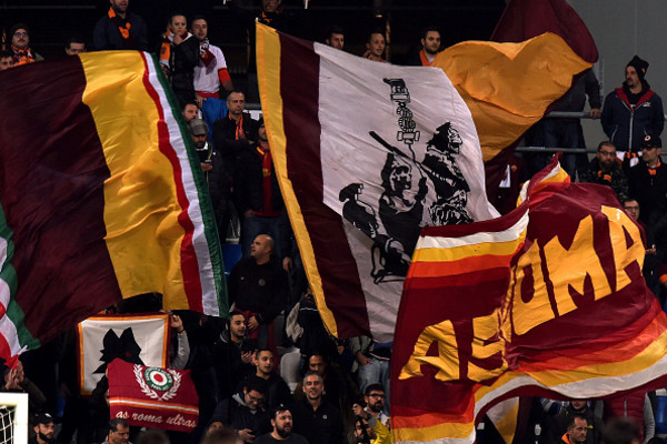 bandiere-tifosi-roma