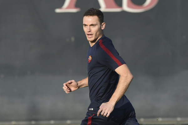 as-roma-training-session-177