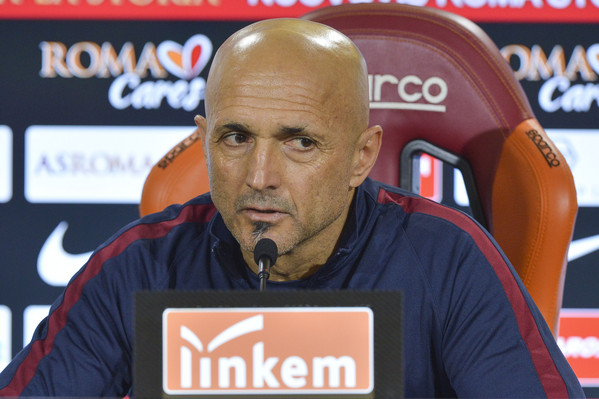 as-roma-press-conference-228