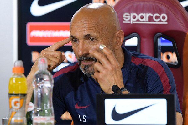 as-roma-press-conference-403
