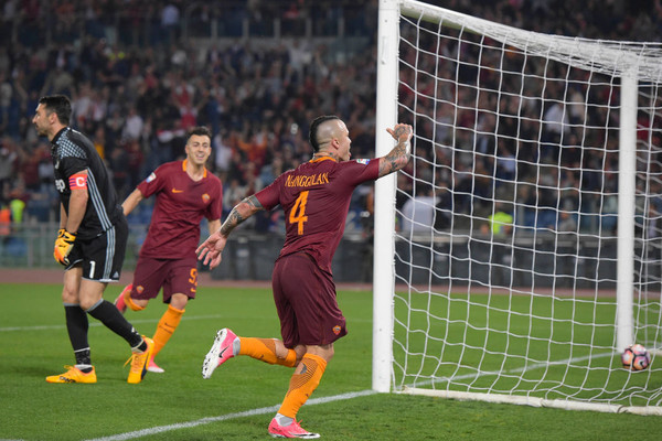 as-roma-v-juventus-fc-serie-a-9