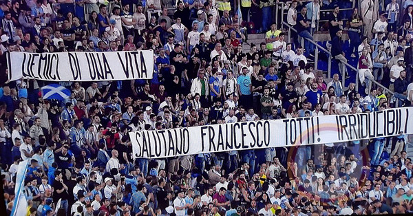 striscione-totti-irriducibili