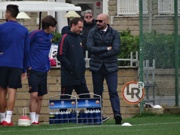 monchi-occhiali-bordo-campo-trigoria