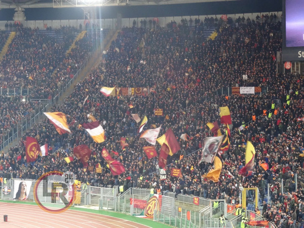 curva-sud-roma-qarabag