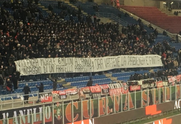 striscione-curva-donnarumma