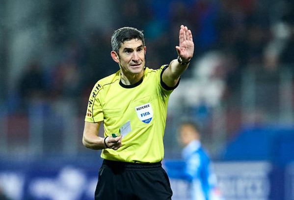 spanish-referee-alberto-undiano-mallenco-reacts-during-the-la-liga-picture-id884976248
