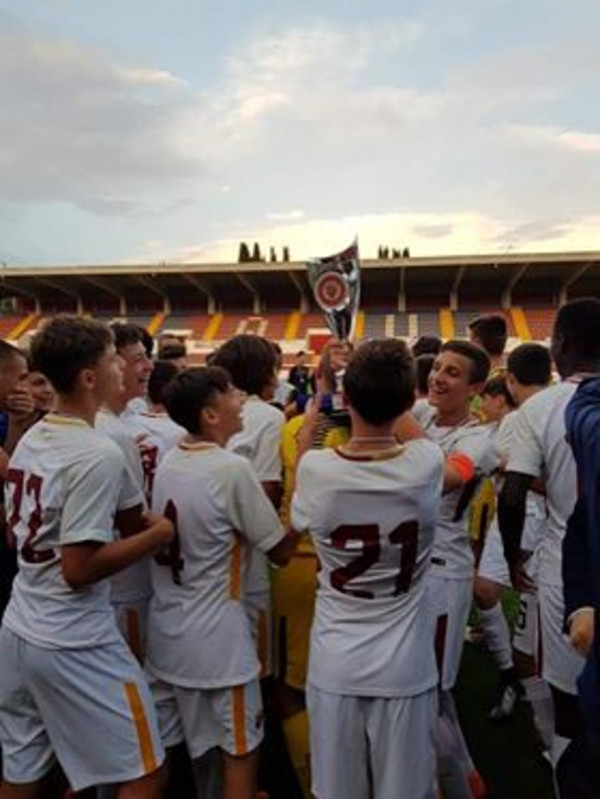 as-roma-trofeo-italo-foschi