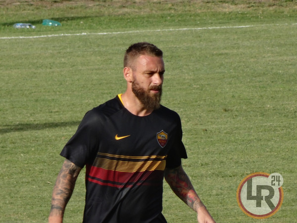 de-rossi-riscaldamento-latina-roma-francioni