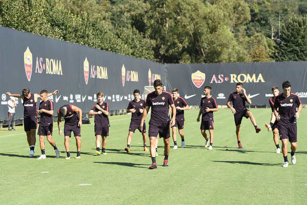 as-roma-allenamento-pomeridiano-49