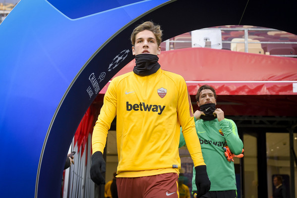 uefa-champions-league-as-roma-in-allenamento-a-mosca-14