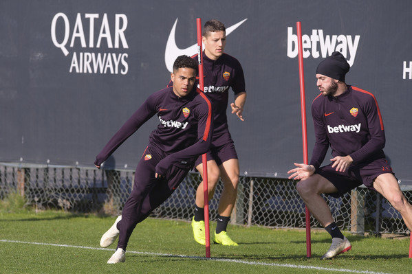 as-roma-allenamento-di-rifinitura-a-trigoria-25