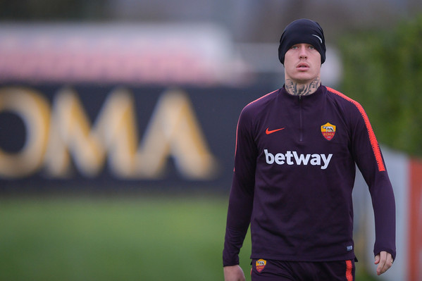 as-roma-allenamento-a-trigoria-237