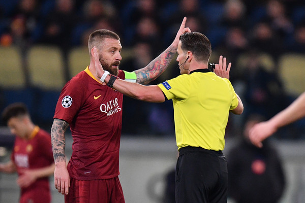 roma-vs-porto-uefa-champions-league-20182019-11