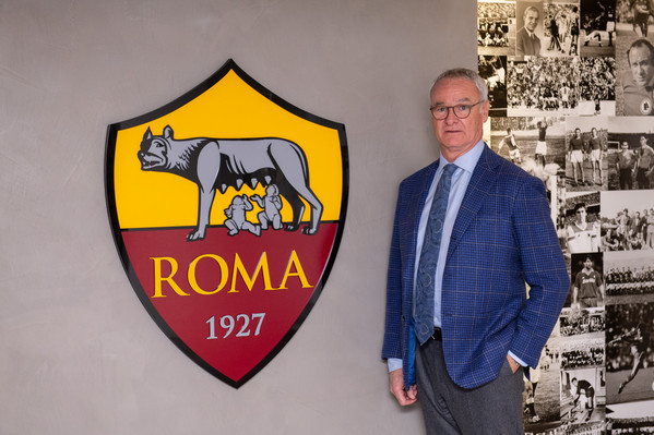 as-roma-claudio-ranieri-arriva-a-roma-il-nuovo-allenatoreas-roma-claudio-ranieri-arriva-a-roma-il-nuovo-allenatore-4