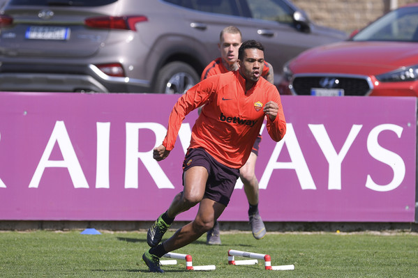 as-roma-allenamento-a-trigoria-408