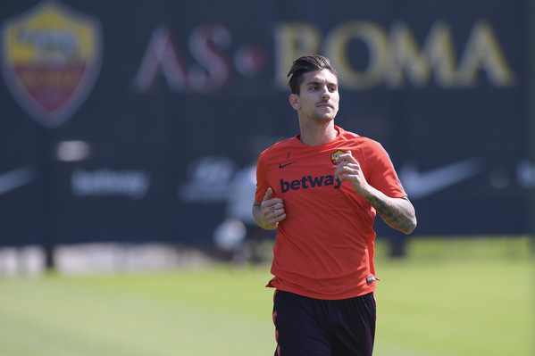 as-roma-seduta-di-allenamento-al-centro-sportivo-di-trigoria-65