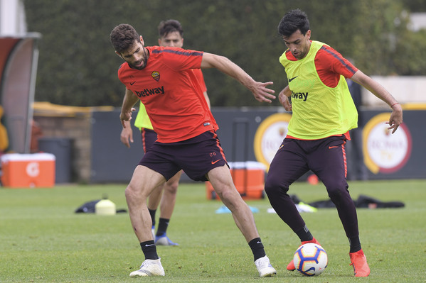sessione-di-allenamento-dellas-roma-153