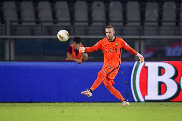 Instagram, Pau Lopez la prende con ironia: \