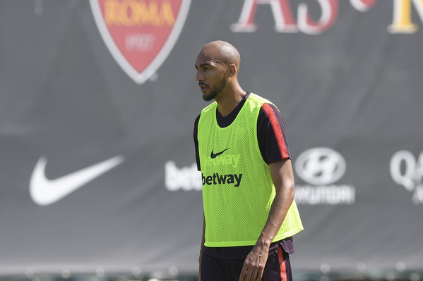 as-roma-allenamento-a-trigoria-47