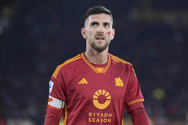 as-roma-v-udinese-calcio-serie-a-tim-10